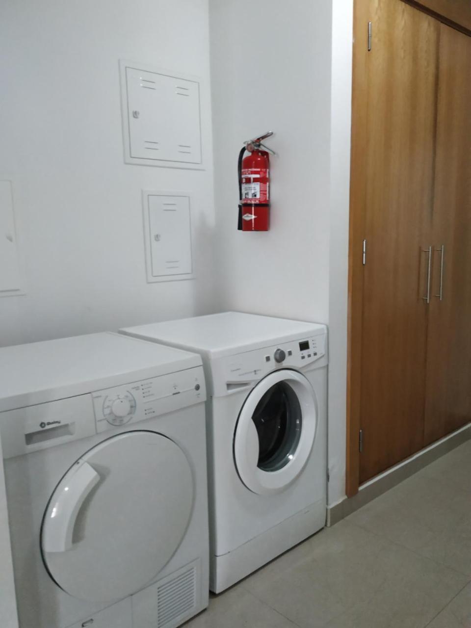 Costa & Isaias Apartamentos Angra do Heroísmo Extérieur photo
